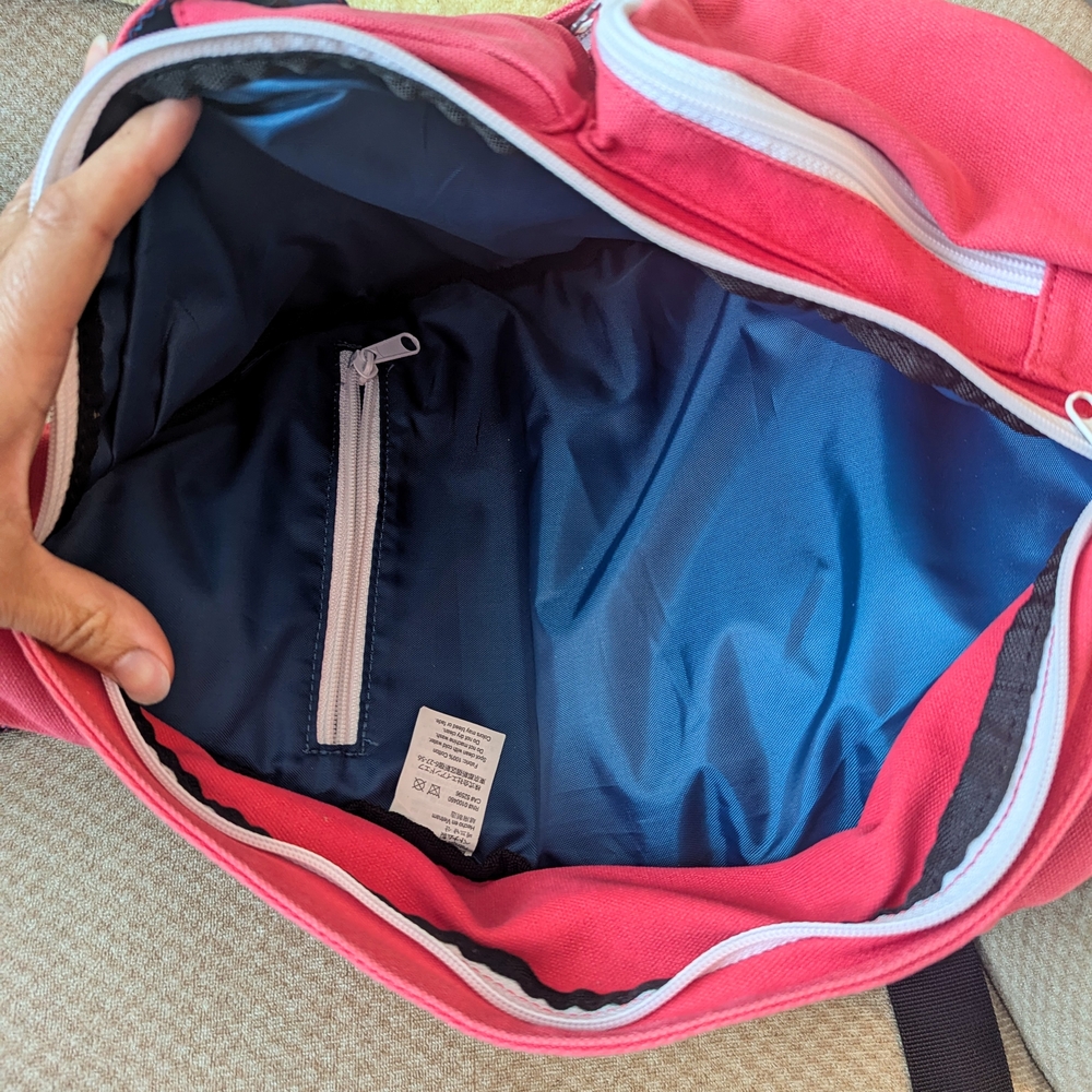 KAVU Pink Rope Sling Bag - Picture 4 of 7